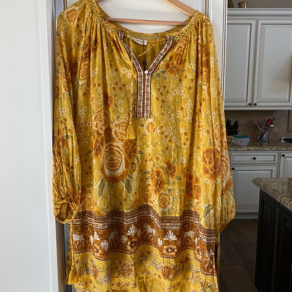 Spell Mystic Tunic Sunflower - Picture 3 of 7